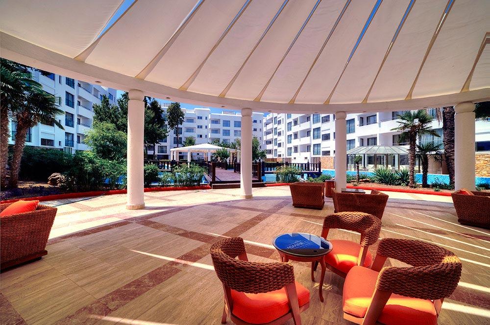 Jasmine Court Hotel & Casino Kyrenia  Exterior foto